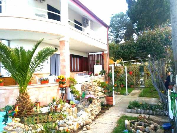 La Maddalena  B&B Da Sissi المظهر الخارجي الصورة